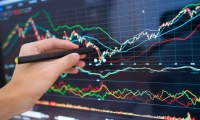 美股三大指数集体低开 阿斯麦跌超8%